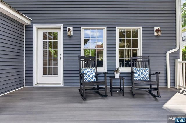 14 Gray Street, Montclair, NJ 07042