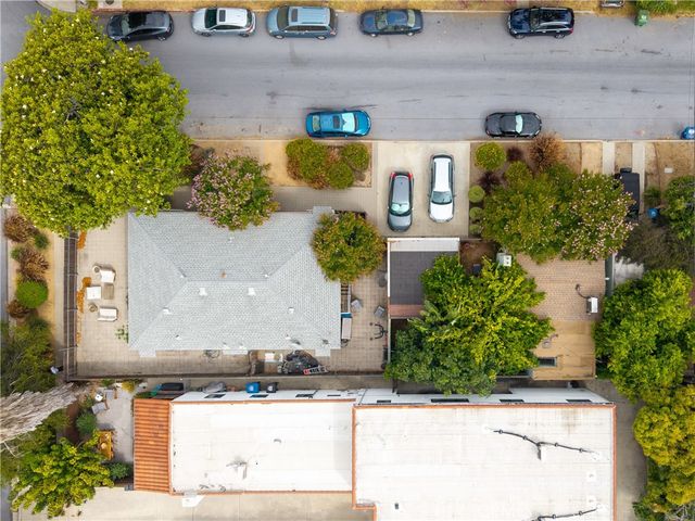 3202 Minneapolis, Los Angeles, CA 90039
