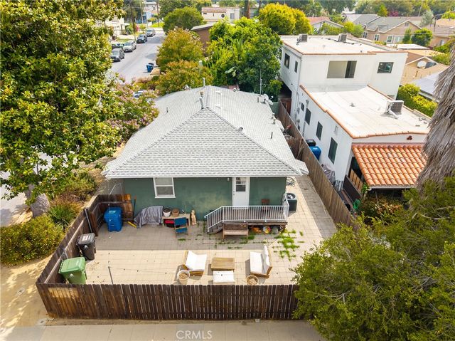 3202 Minneapolis, Los Angeles, CA 90039