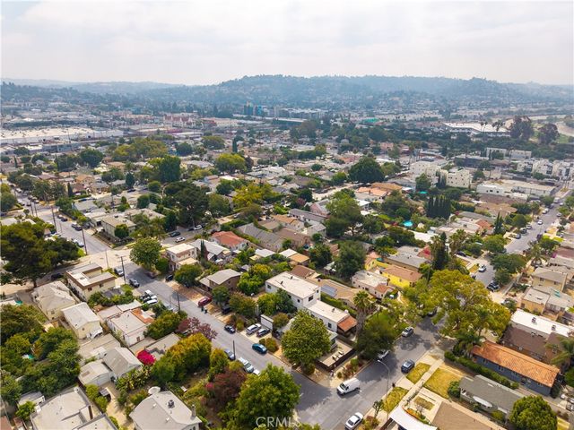 3202 Minneapolis, Los Angeles, CA 90039