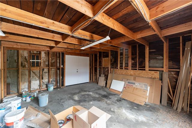 3202 Minneapolis, Los Angeles, CA 90039