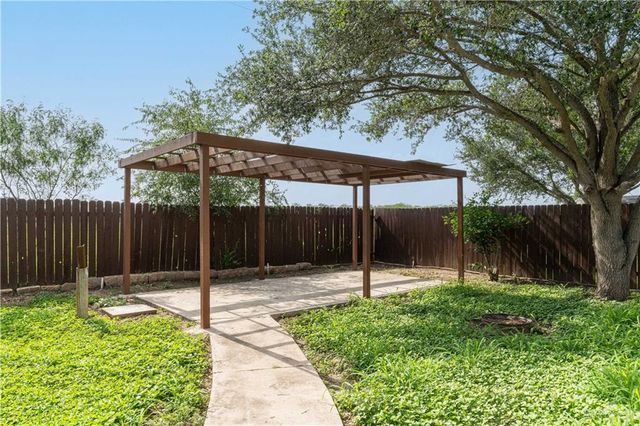 3107 N Edison Avenue, Edinburg, TX 78541