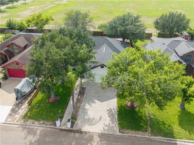 3107 N Edison Avenue, Edinburg, TX 78541