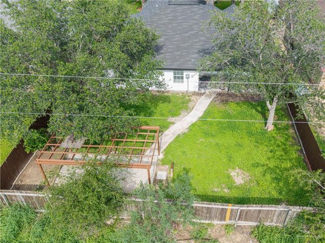 3107 N Edison Avenue, Edinburg, TX 78541