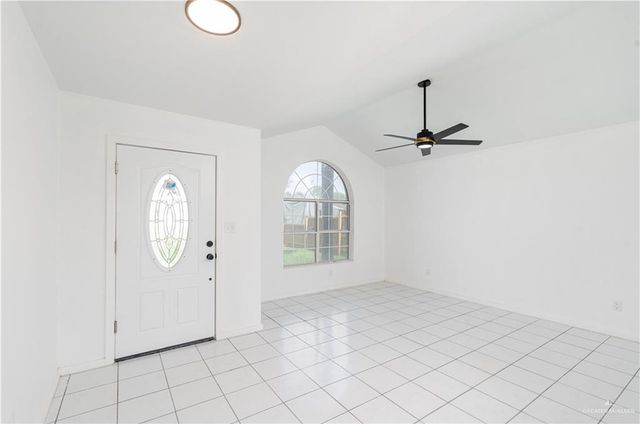 3107 N Edison Avenue, Edinburg, TX 78541