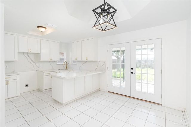3107 N Edison Avenue, Edinburg, TX 78541
