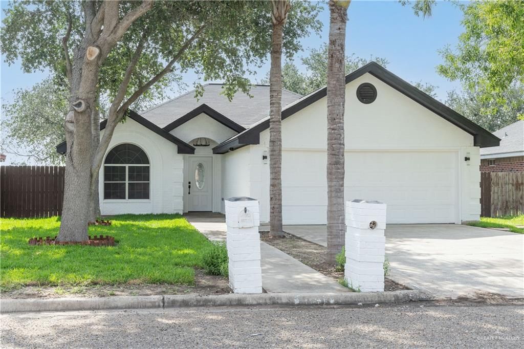 3107 N Edison Avenue, Edinburg, TX 78541