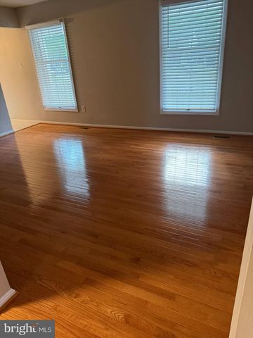 10054 COTTON MILL LN, Columbia, MD 21046