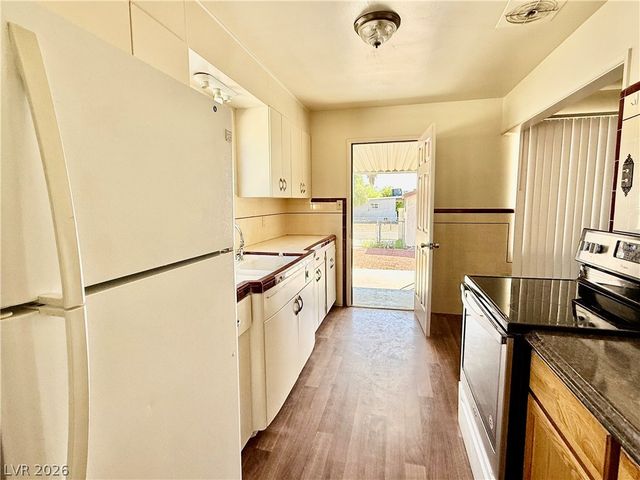 1133 Darmak Drive, Las Vegas, NV 89102