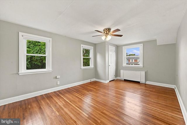 428 WALNUT AVE, Aldan, PA 19018