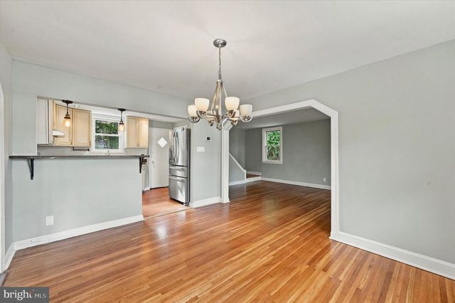 428 WALNUT AVE, Aldan, PA 19018