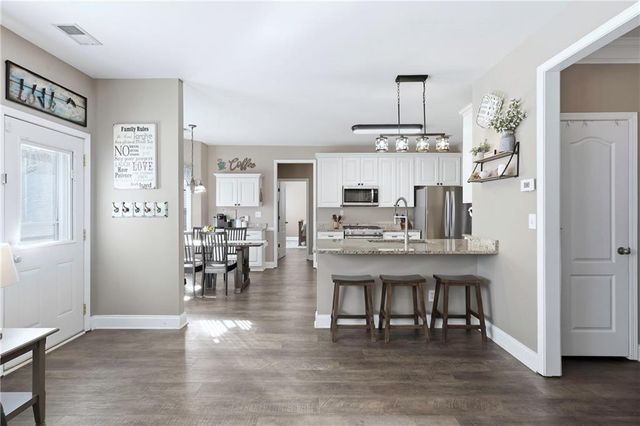 755 Willowwind Drive, Loganville, GA 30052