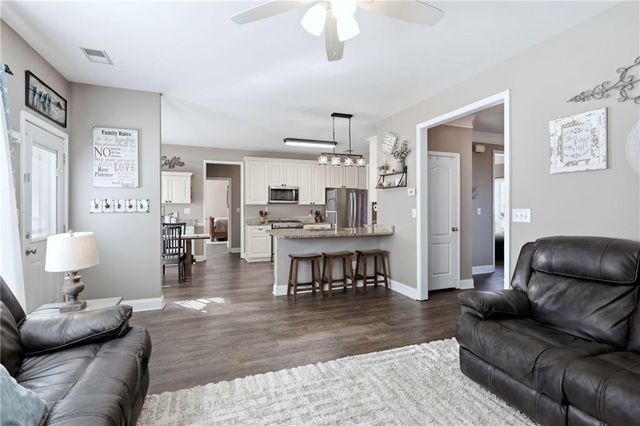 755 Willowwind Drive, Loganville, GA 30052