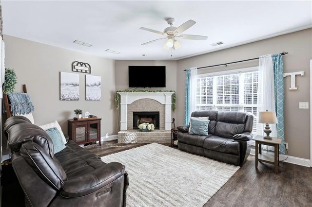 755 Willowwind Drive, Loganville, GA 30052