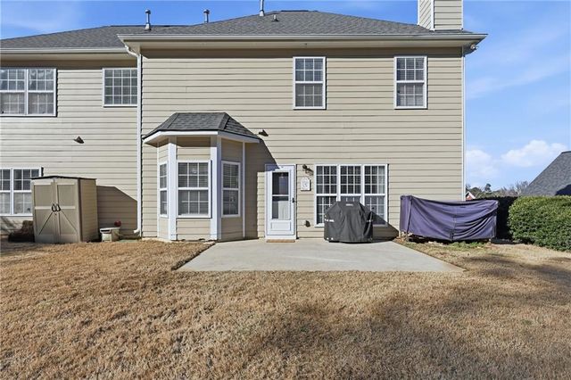 755 Willowwind Drive, Loganville, GA 30052