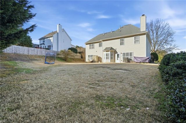 755 Willowwind Drive, Loganville, GA 30052