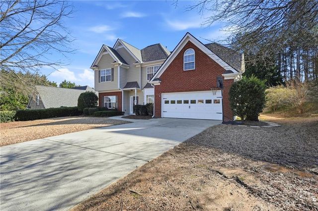 755 Willowwind Drive, Loganville, GA 30052