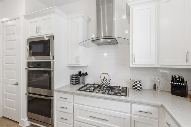 8116 Radnor Road, Dallas, TX 75231