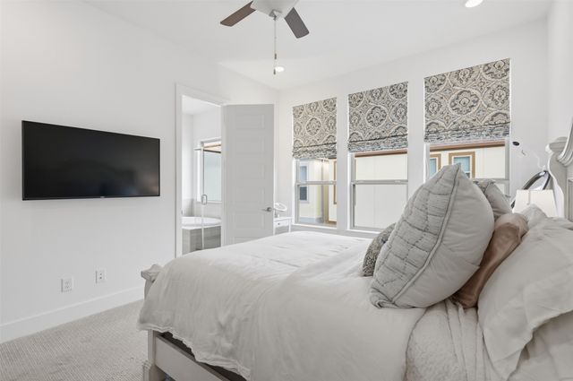 8116 Radnor Road, Dallas, TX 75231
