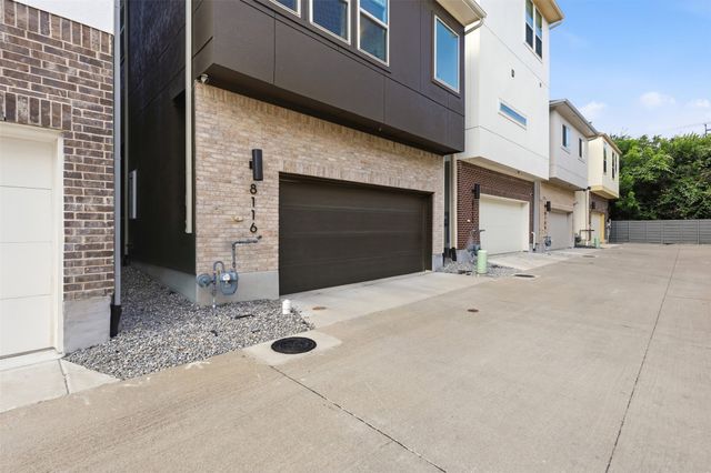 8116 Radnor Road, Dallas, TX 75231