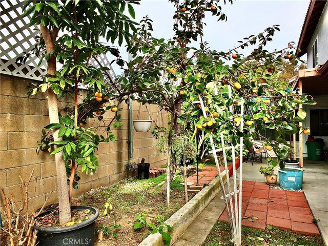 15121 Rancho Clemente, Paramount, CA 90723