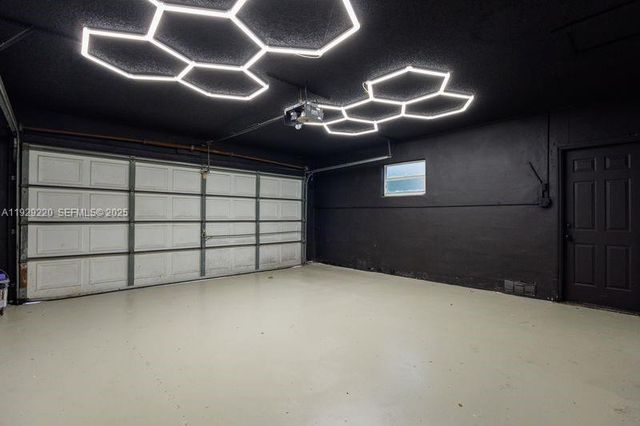 256 NW 78th Ter, Margate, FL 33063