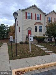 27 HUNTERS GATE CT, Silver Spring, MD 20904