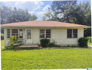 5 21ST COURT NW, Center Point, AL 35215