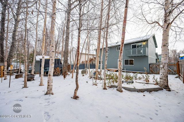 1125 W Josselin Lane, Palmer, AK 99645