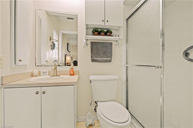 408 SE 23rd TER, Cape Coral, FL 33990