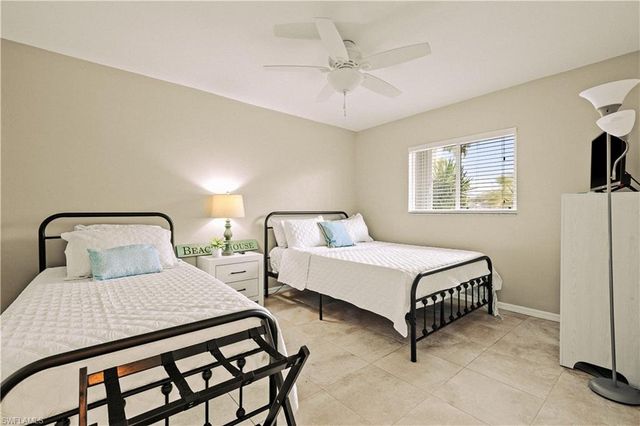 408 SE 23rd TER, Cape Coral, FL 33990