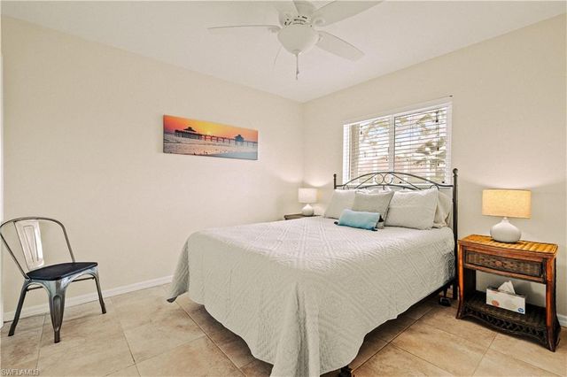 408 SE 23rd TER, Cape Coral, FL 33990