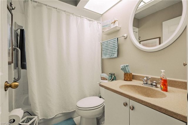 408 SE 23rd TER, Cape Coral, FL 33990