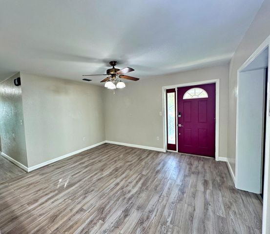 25 NW Memorial Parkway, Fort Walton Beach, FL 32548