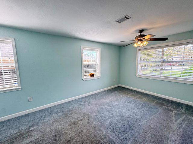 25 NW Memorial Parkway, Fort Walton Beach, FL 32548