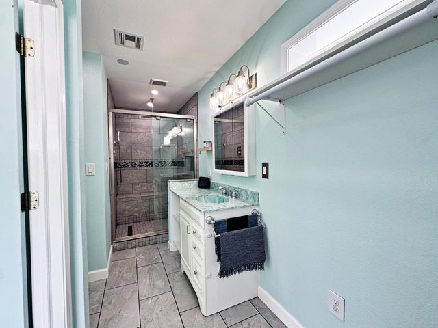 25 NW Memorial Parkway, Fort Walton Beach, FL 32548