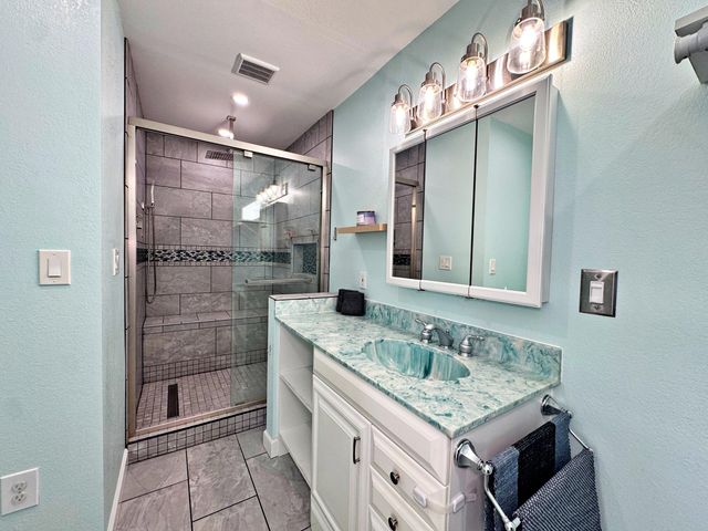 25 NW Memorial Parkway, Fort Walton Beach, FL 32548