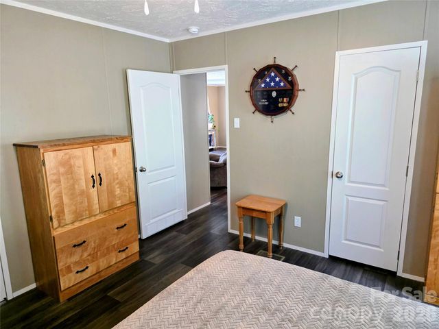 30 Evergreen Road, Burnsville, NC 28714