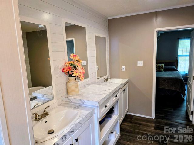 30 Evergreen Road, Burnsville, NC 28714