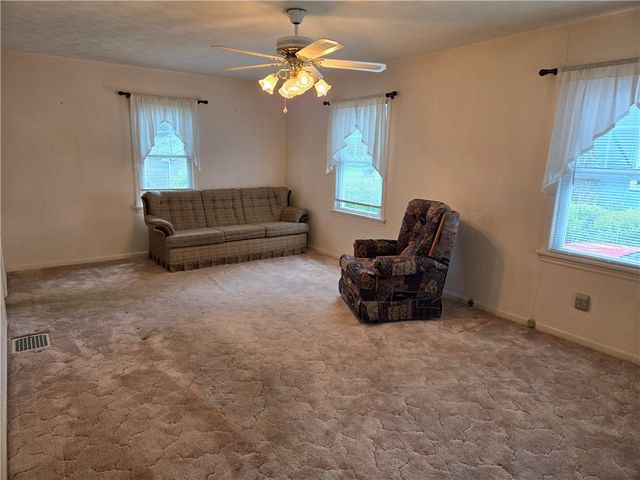 110 High Street, Avon, NY 14414
