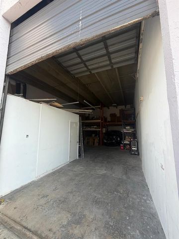 1750 W 39th Place 1005, Hialeah, FL 33012