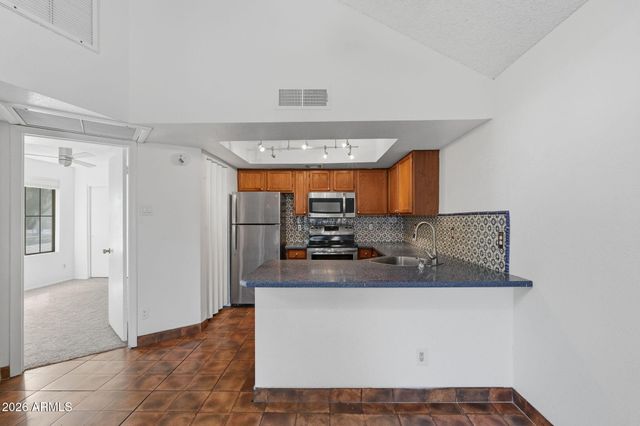 4545 N 67TH Avenue 2420, Phoenix, AZ 85033