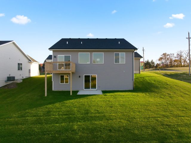 5684 Brookview Avenue, Des Moines, IA 50317