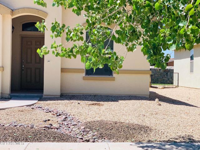 3837 LOMA CRISTOBAL, El Paso, TX 79938