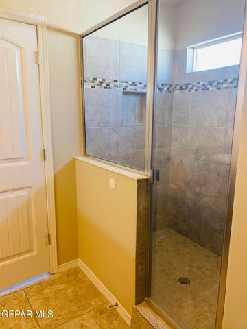 3837 LOMA CRISTOBAL, El Paso, TX 79938