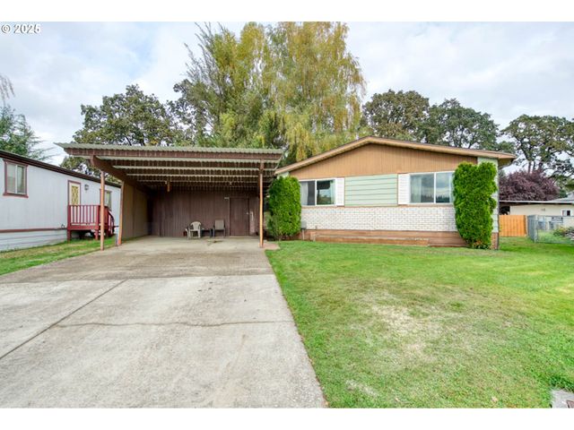 1411 Nw 9TH Ct, Mc Minnville, OR 97128