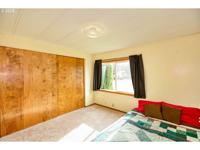 1411 Nw 9TH Ct, Mc Minnville, OR 97128