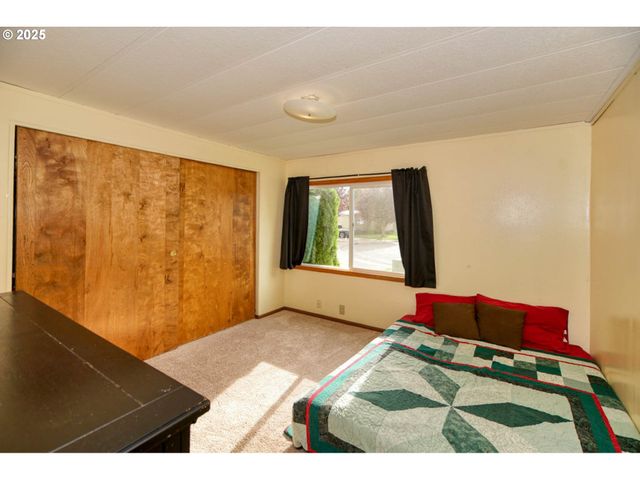 1411 Nw 9TH Ct, Mc Minnville, OR 97128