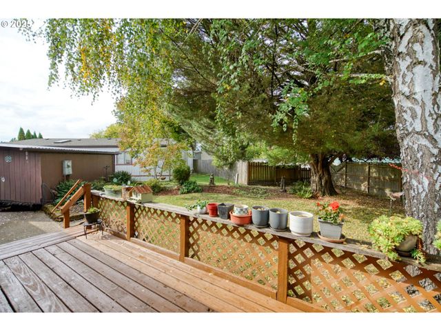 1411 Nw 9TH Ct, Mc Minnville, OR 97128