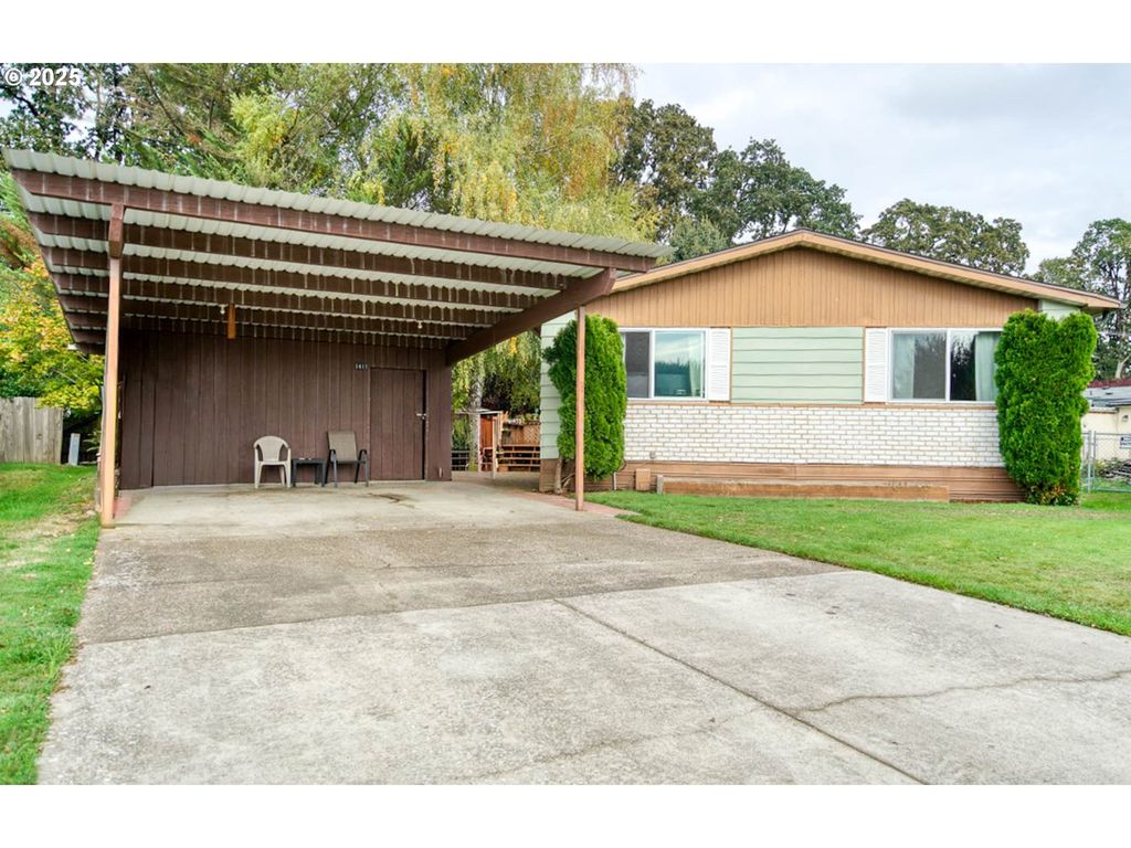 1411 Nw 9TH Ct, Mc Minnville, OR 97128